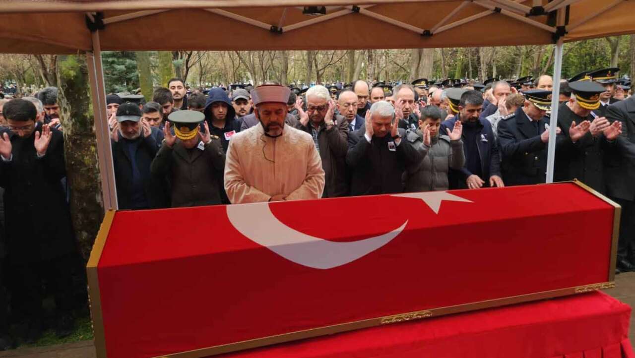 Şehit annesinin feryadı Konya’yı gözyaşına boğdu 32